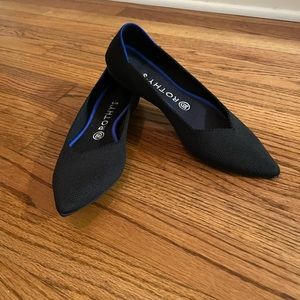 Rothy’s The Point in Black